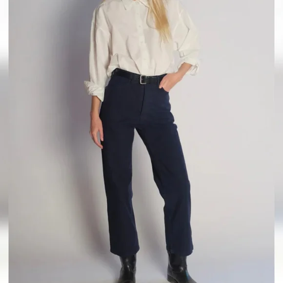 Jesse kamm size 2 jeans,midnight color.